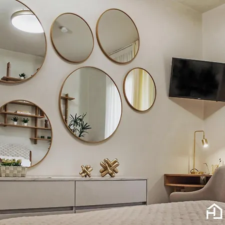 Zoi - Fully Renovated Luxury Chalkida